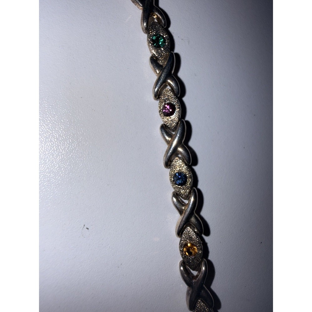 XOXO Link Chain Bracelet Silver Tone Simple Classy Edgy Simple‎ Gemstones